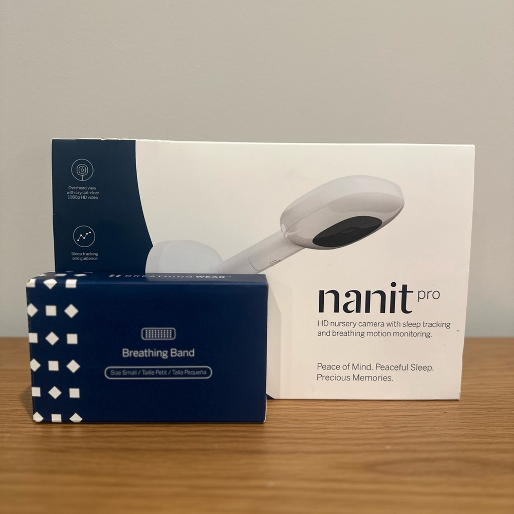 Nanit Pro Camera & Wall Mount w Breathing Band